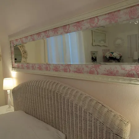 Landhaus Inn Dusseldorf